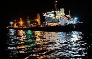 Çanakkale Boğazı’nda çarpışan gemi İzmir’e...