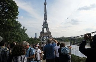 Fransa’da ip cambazı 70 metre yükseklikte 600...