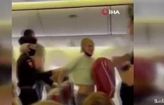 Moskova - Antalya uçağında maskesiz yolcunun gözaltına...