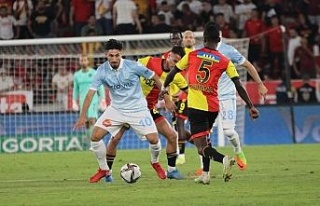 Süper Lig: Göztepe: 2 - Medipol Başakşehir: 1...