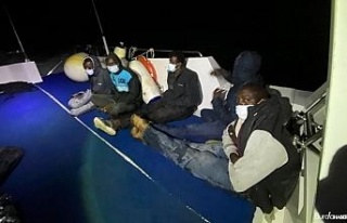 Yunanistan’ın geri ittiği 5 düzensiz göçmen...