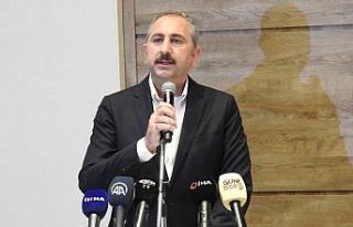 Adalet Bakanı Abdülhamit Gül: “Batının terörle...