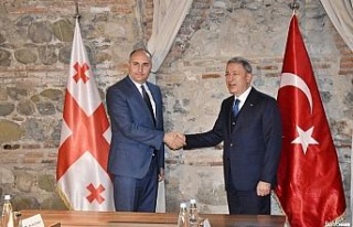 Bakan Akar, Gürcistan Savunma Bakanı Burculadze...