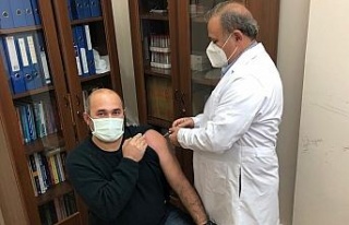 Eskişehir’deki ilk Turkovac aşısı ESOGÜ Hastanesi’nde...