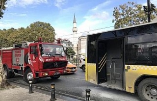 Fatih’te iki İETT otobüsü çarpıştı: 2 yaralı