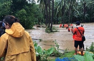 Filipinler’i tropikal fırtına vurdu: 9 ölü,...