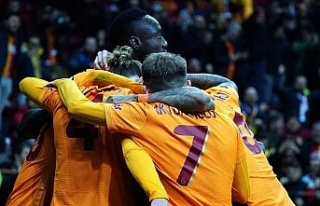 UEFA Avrupa Ligi: Galatasaray: 2 - Marsilya: 0 (İlk...