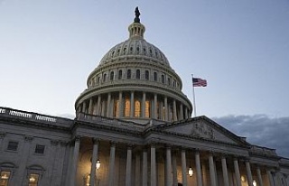 ABD Senatosu, hükümetin kapanmasını önleyecek...