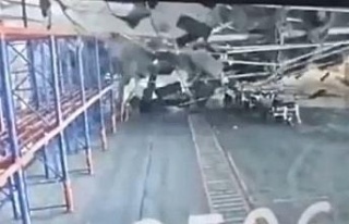 Turkish Cargo tesisinin çatısı çöktü