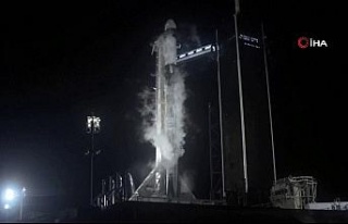 SpaceX, "Crew-4" uçuşu ile uzaya 4 astronot...