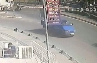 Sultanbeyli’de hafriyat kamyonu yunus polislerine...