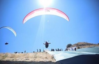 Türkiye Yamaç Paraşütü Şampiyonası başlıyor