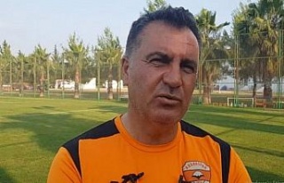 Adanaspor Teknik Direktörü Kaplan: "Transfer...