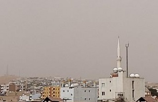 Şırnak, Irak ve Suriye’den gelen kum fırtınasına...