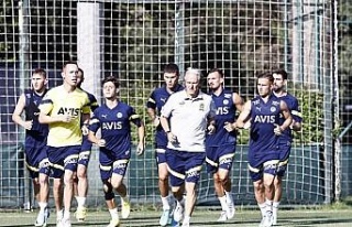 Fenerbahçe, Ümraniyespor maçı hazırlıklarına...