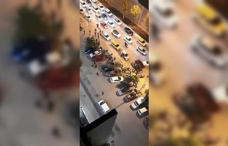 Bursa’da kaza sonucu meydana gelen kavga kameralara...