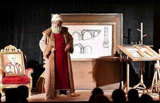 Mersin’de ’Ben Mimar Sinan’ oyunu sahnelendi