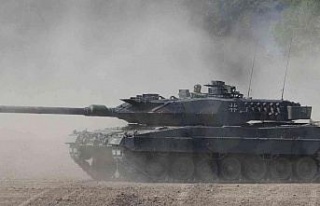 Almanya’dan Leopard tanklarının Ukrayna’ya gönderilmesine...