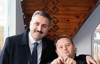Başkan Eroğlu: "Gerçek dostlar kromozom saymaz"