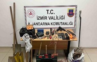 İzmir’de kaçak kazı yapan 7 kişiye suçüstü