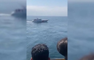 Marmara Denizi’nde feribottan atlayan yolcuyu Sahil...