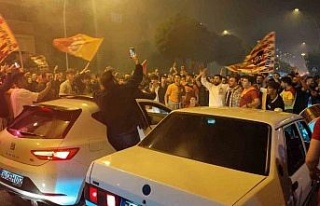 Galatasaraylılar Karabük’te şampiyonluğu doyasıya...
