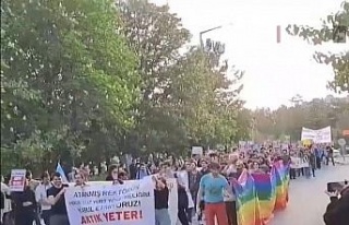 ODTÜ’de LGBT yürüyüşü