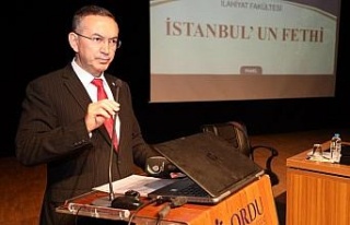 Rektör Akdoğan: “Bizler, ecdadımızın çabaları...