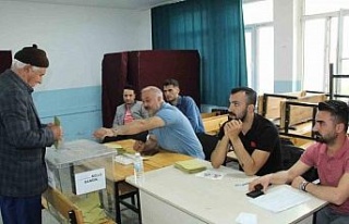 Şırnak’ta 324 bin seçmen oy kullanıyor