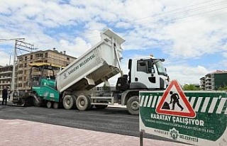 Karatay Belediyesi yol ve asfalt çalışmalarını...