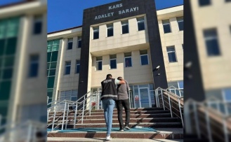 Kars’ta polisten MTSK sınavına suçüstü