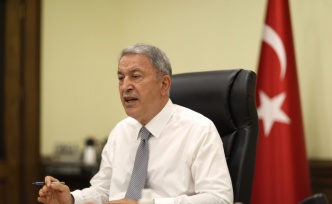 Milli Savunma Bakanı: “Türk Silahlı Kuvvetlerine dil uzatanları bizim kabul etmemiz mümkün değildir”
