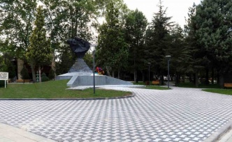 Karaman’da Türk Dil Parkı’nda yenileme çalışması yapıldı