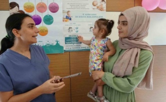 Tuzla’da Emzirme Haftası’nda anne ve anne adayları bilgilendiriliyor
