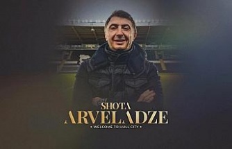 Hull City, takımın başına Shota Arveladze’yi getirdi