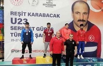 BARÜ’lü Milli Sporcu Emre Kural, Türkiye şampiyonu oldu