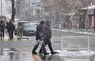Kars’ta 49 köy yolu ulaşıma kapandı