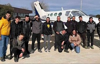 Lise öğrencileri İspanya’da uçak bakım stajı yaptı