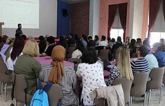 Iğdır’da sağlık personeline “Yenidoğan canlandırma eğitimi (NRP)”