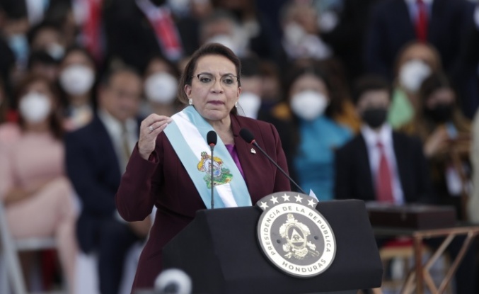 Honduras’ın ilk kadın Devlet Başkanı Xiomara Castro yemin etti