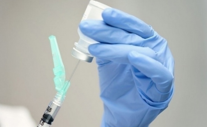 Polonya’da 12-15 yaş grubuna 3. doz aşı uygulaması yarın başlıyor