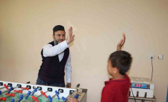 Köy imamından çocukların cami ve namazı sevmesi için örnek proje