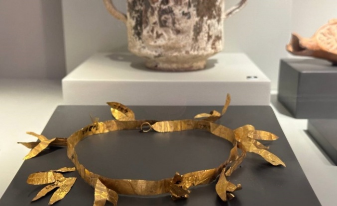 (Özel) Roma Valisi’nin 2 bin yıllık altın tacı İznik Müzesi’nde sergileniyor