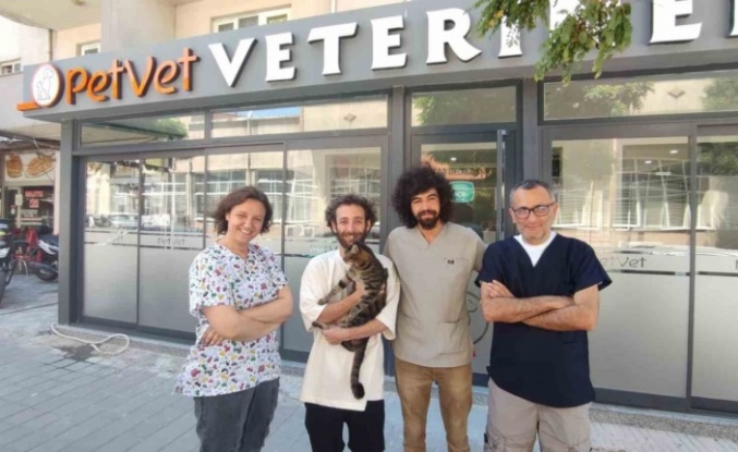 Keşan’da kayıp kediyi bulan veteriner 500 dolarlık ödülü derneğe bağışladı