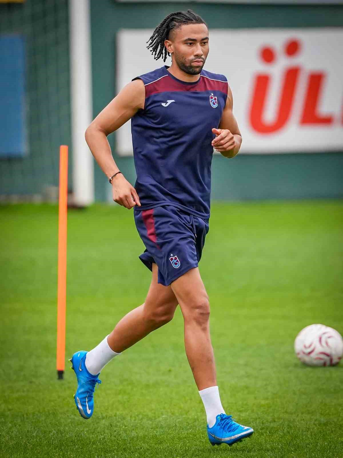 trabzonsporda-galatasaray-maci-oncesi-sevindiren-gelisme