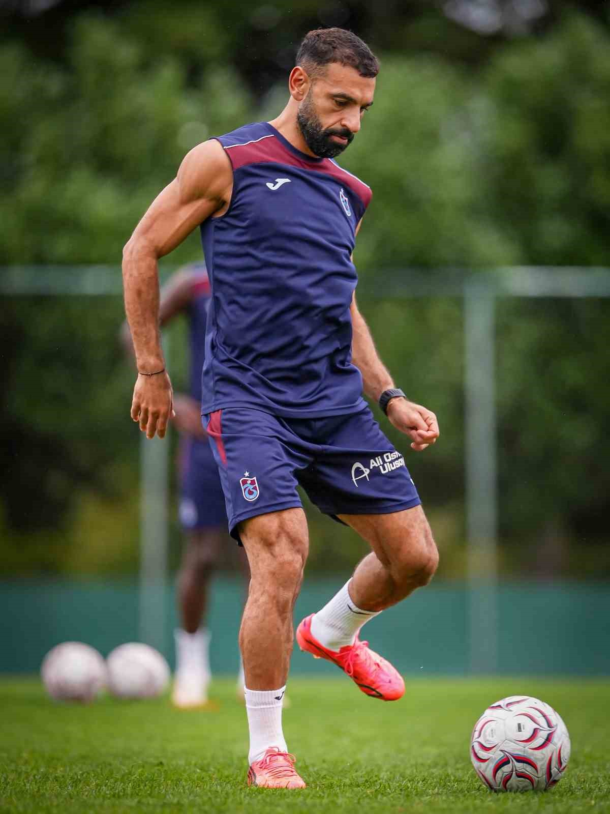 trabzonsporda-galatasaray-maci-oncesi-sevindiren-gelisme